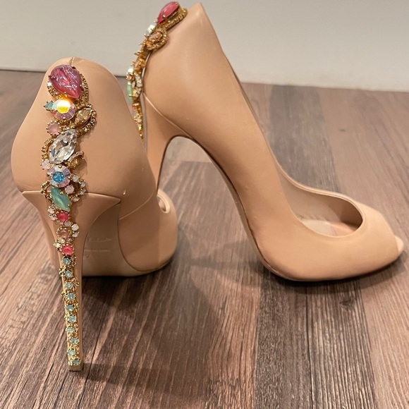 LeSilla SHOES. Décolleté w Jewel on the heel. Leather. MADE IN ITALY. 7 or 37IT - Picture 6 of 16